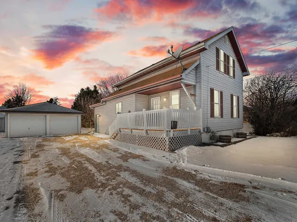 1747 Georgia St, Oshkosh, WI 54902