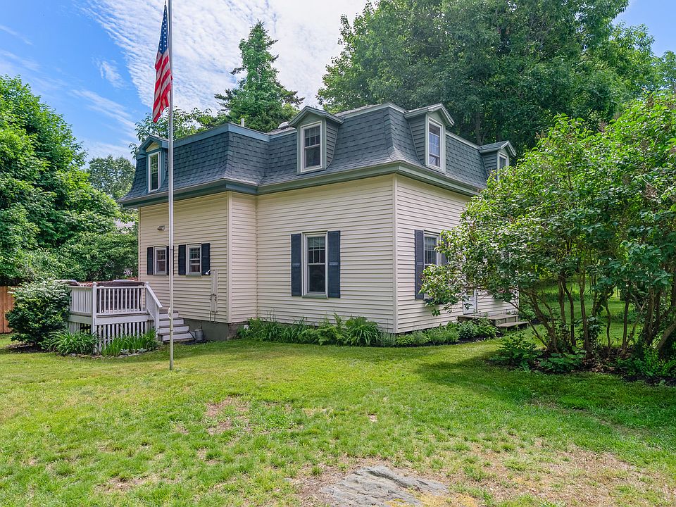 1st image of 28 Beach Avenue