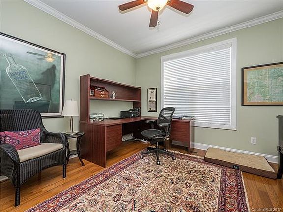 4th image of 2202 Bleckley Ct #29