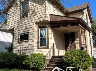 1008 Waugoo Ave #1008, Oshkosh, WI 54901