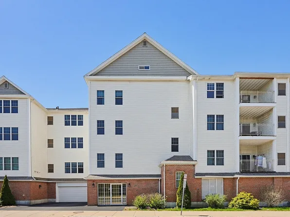 51 Pearl St Unit 205, Malden, MA 02148