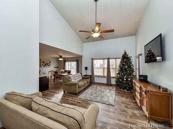 2nd image of 3202 Sonoma Ct