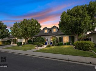 11210 Draper Ct, Bakersfield, CA 93311