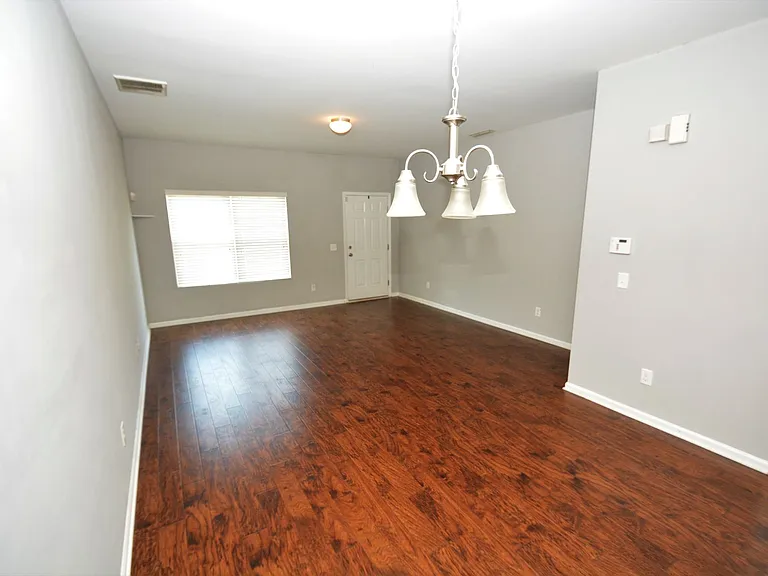 12736 Livengood Ln — Photo 4