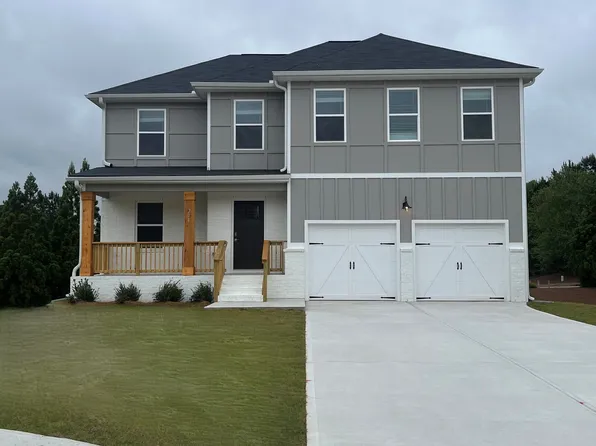 204 Freshwater Ct, Lagrange, GA 30241