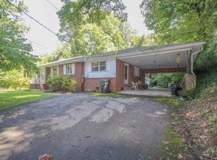 204 Lake Forest Dr, Knoxville, TN 37920