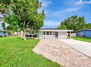 5944 S Lockwood Ridge Rd, Sarasota, FL 34231