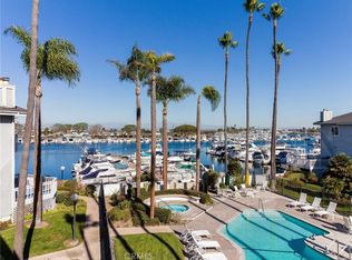 16276 Pacific Cir #A, Huntington Beach, CA 92649