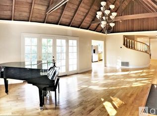 20 Via Floreado, Orinda, CA