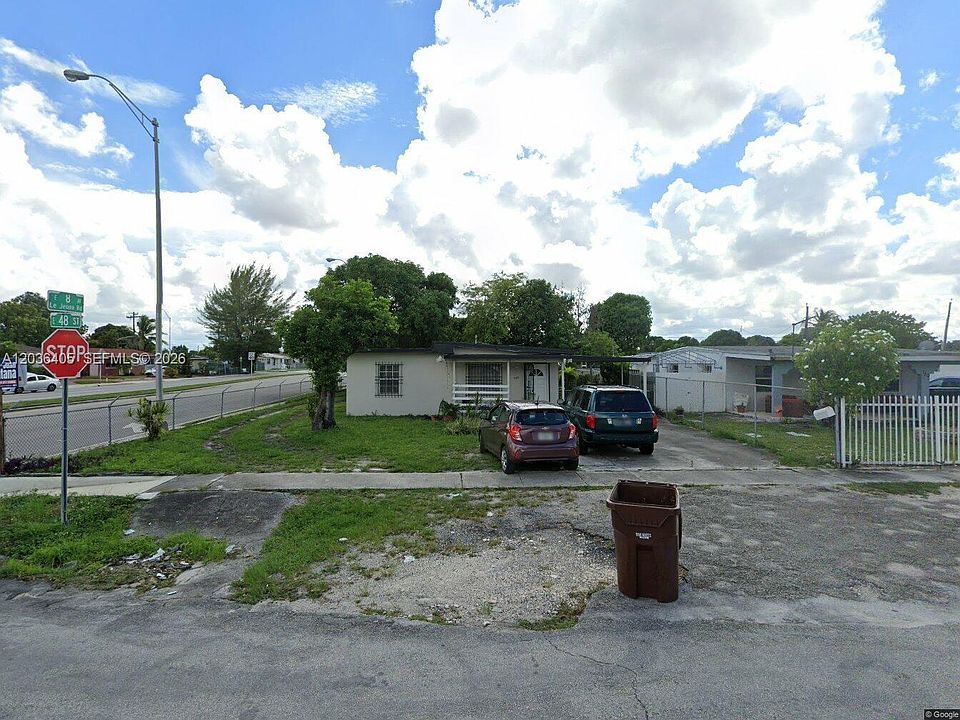 1st image of 790 E 48th St