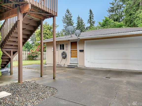2nd image of 21914 125th St E