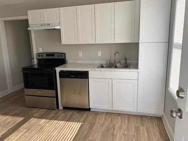 405 Deck St #A — Photo 7