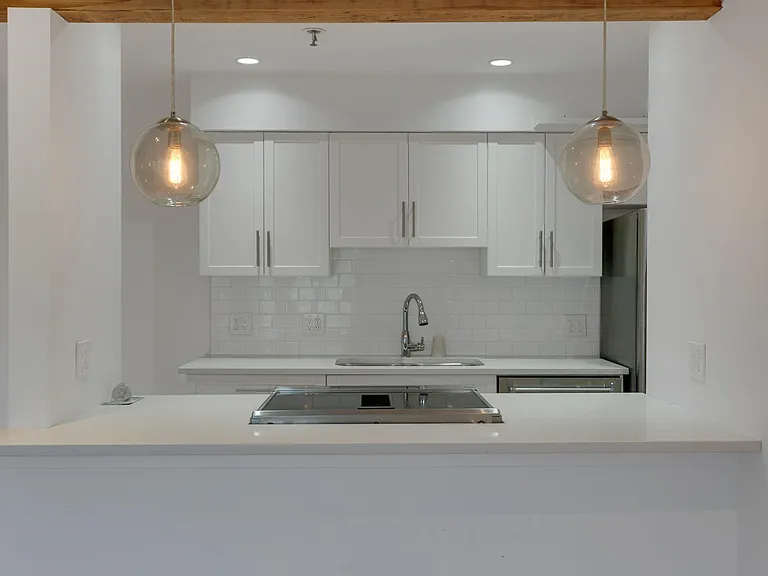 1100 W 6th Ave #E2 — Photo 24
