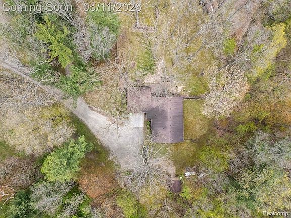 3rd image of 2700 N Hacker Rd