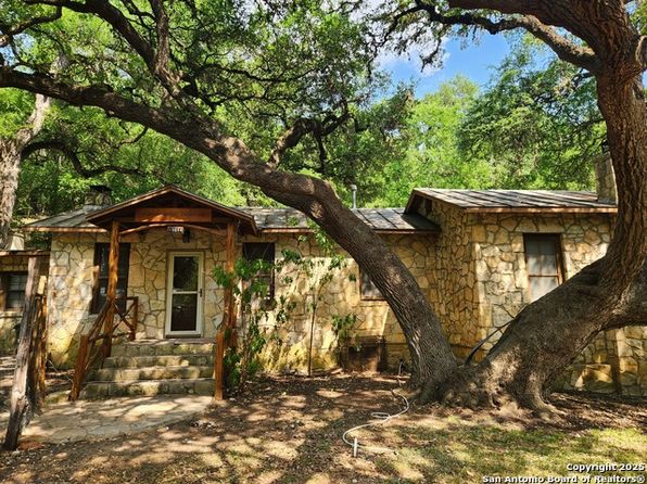 19614 Grey Forest Dr