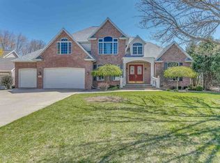 4208 N Terraview Dr, Appleton, WI 54913