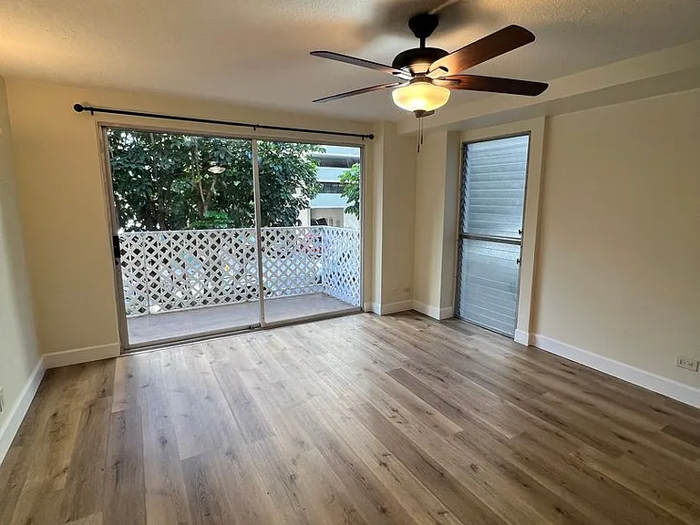 435 Walina St #104 — Photo 1