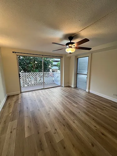 435 Walina St #104 Photo 1