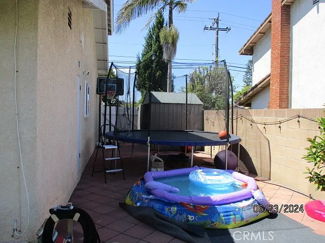 3521 Spencer St — Photo 10