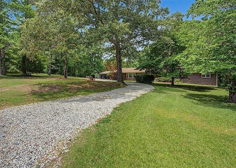 1st image of 616 Dogwood Trl