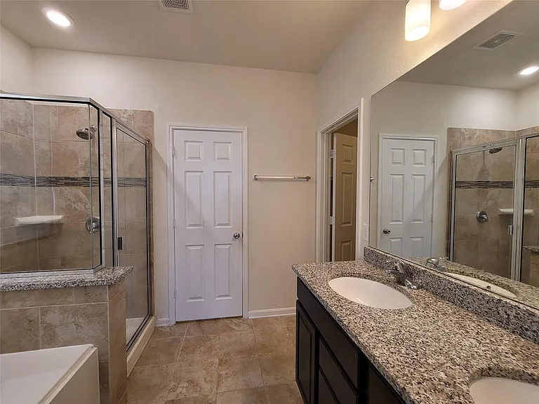 1128 Swinford Ct — Photo 7