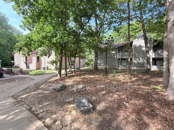 4417 Sharon Chase Dr, Charlotte, NC