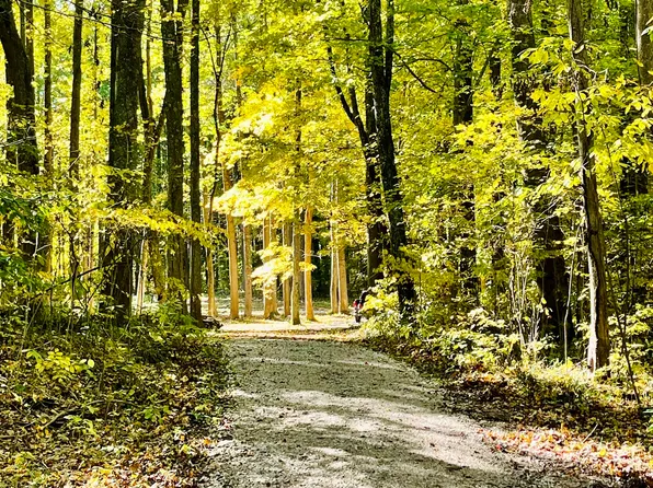 6AAA Skyway Ct, Martinsville, IN 46151