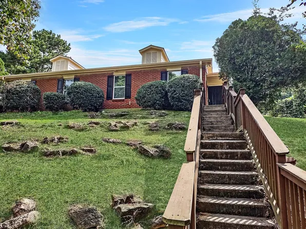 5816 Williamsburg Trce, College Park, GA 30349