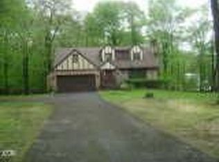 117 Lantern Ridge Rd, New Canaan, CT 06840