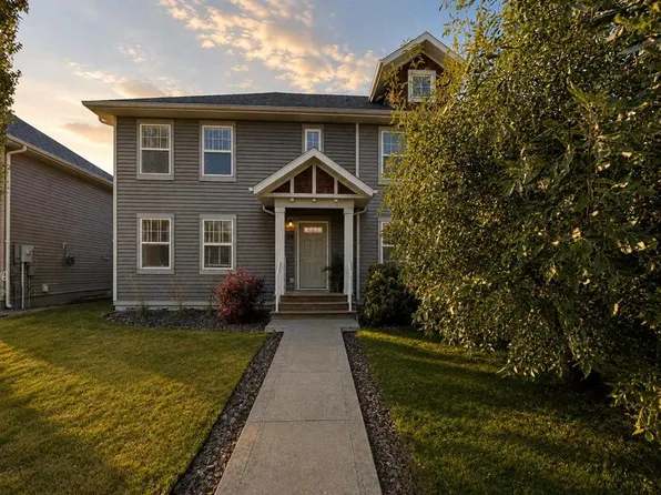 34 S Rafferty Ct, Sylvan Lake, AB T4S 0K3