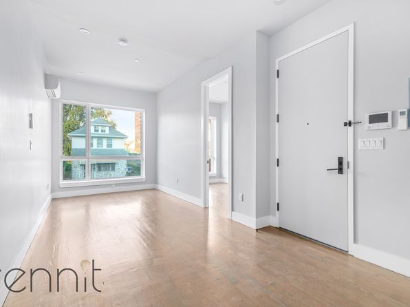 336 E 28th St #2F, Brooklyn, NY 11226 – 1-bedroom rental in Ridgewood