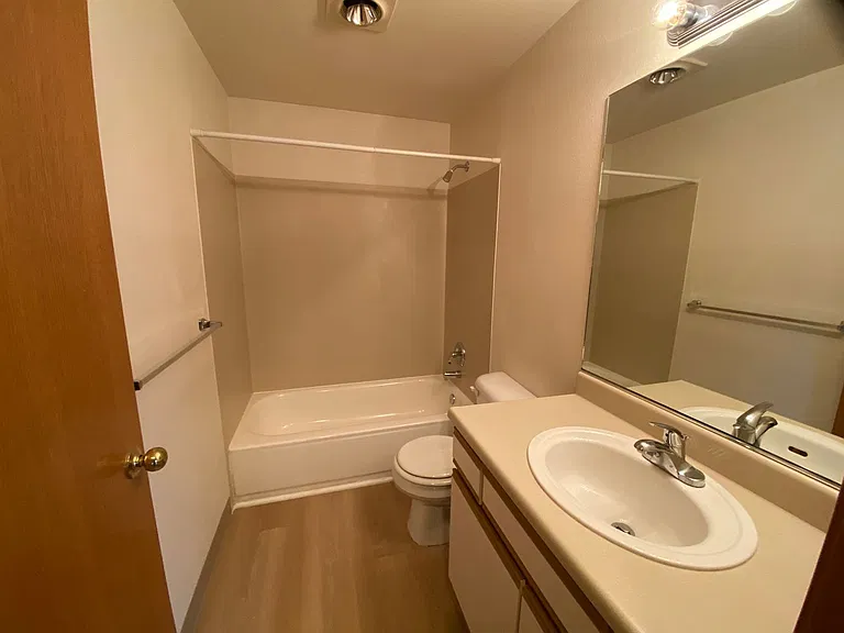 4257 Wintergreen Cir #103 — Photo 10