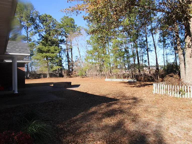 305 Trillium Ln — Photo 33
