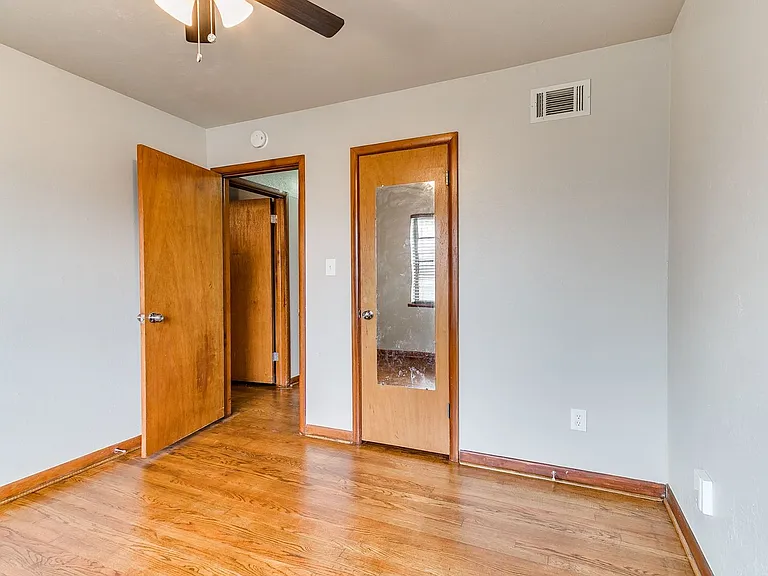 721 E Bouse Dr — Photo 7