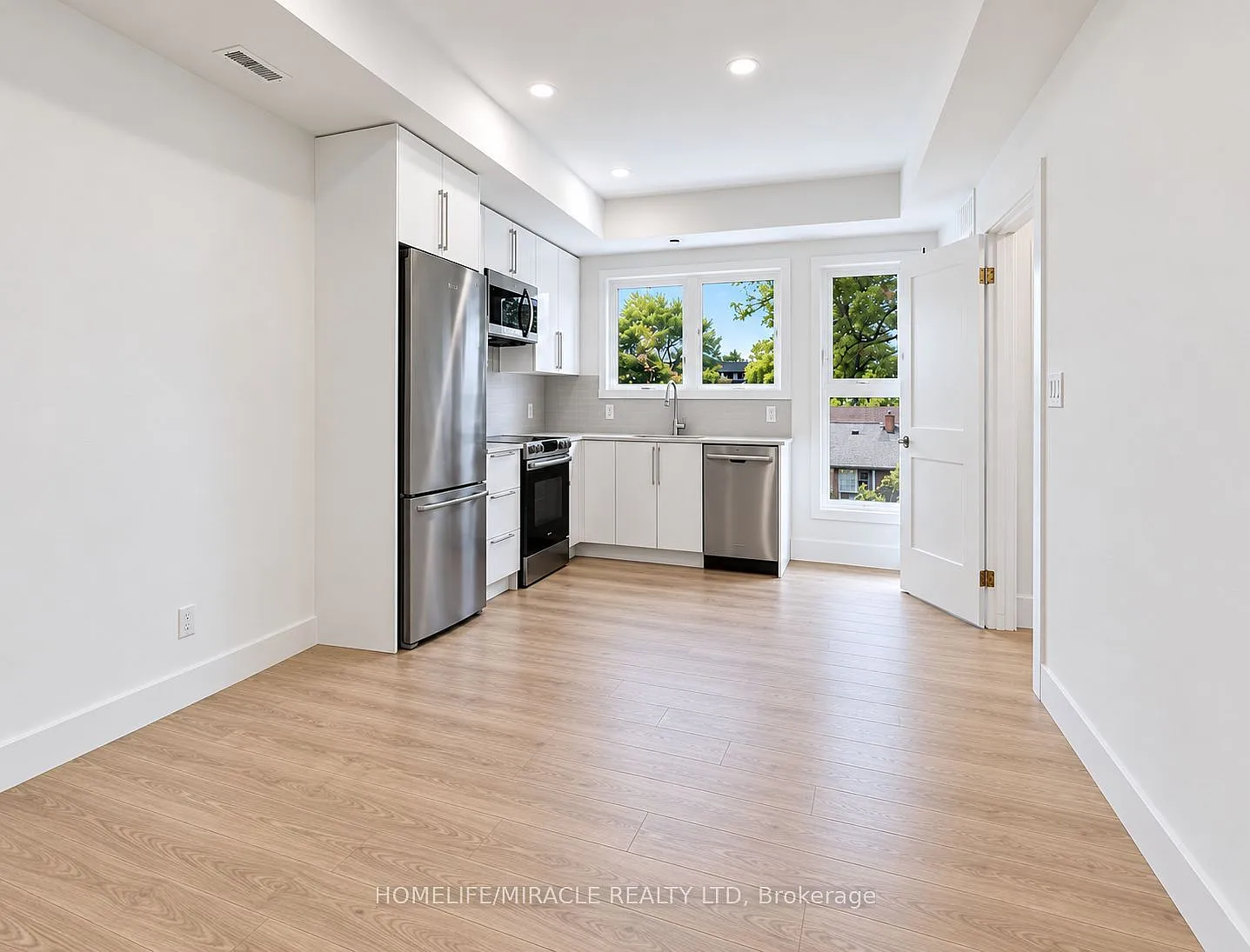 2 bed, $2,200 — Photo 3