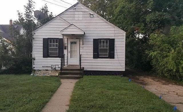1st image of 110 Ludlam Ave