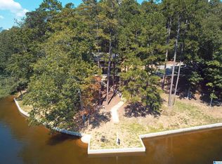2618 W Lakeshore Dr, Oneonta, AL 35121