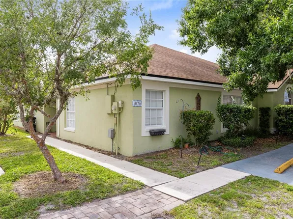 1076 Universal Rest Pl, Kissimmee, FL 34744