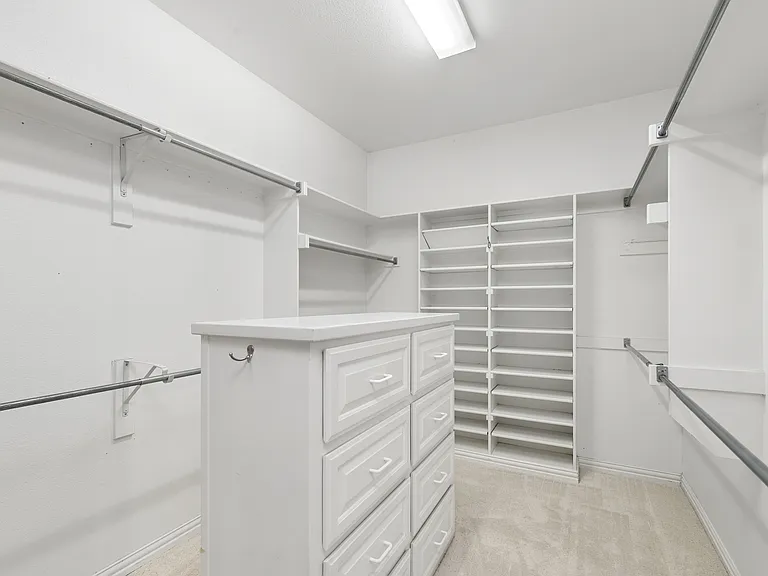 7005 Kenswick Dr — Photo 15