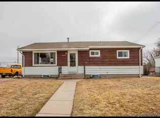 809 Cahill Dr, Cheyenne, WY 82001