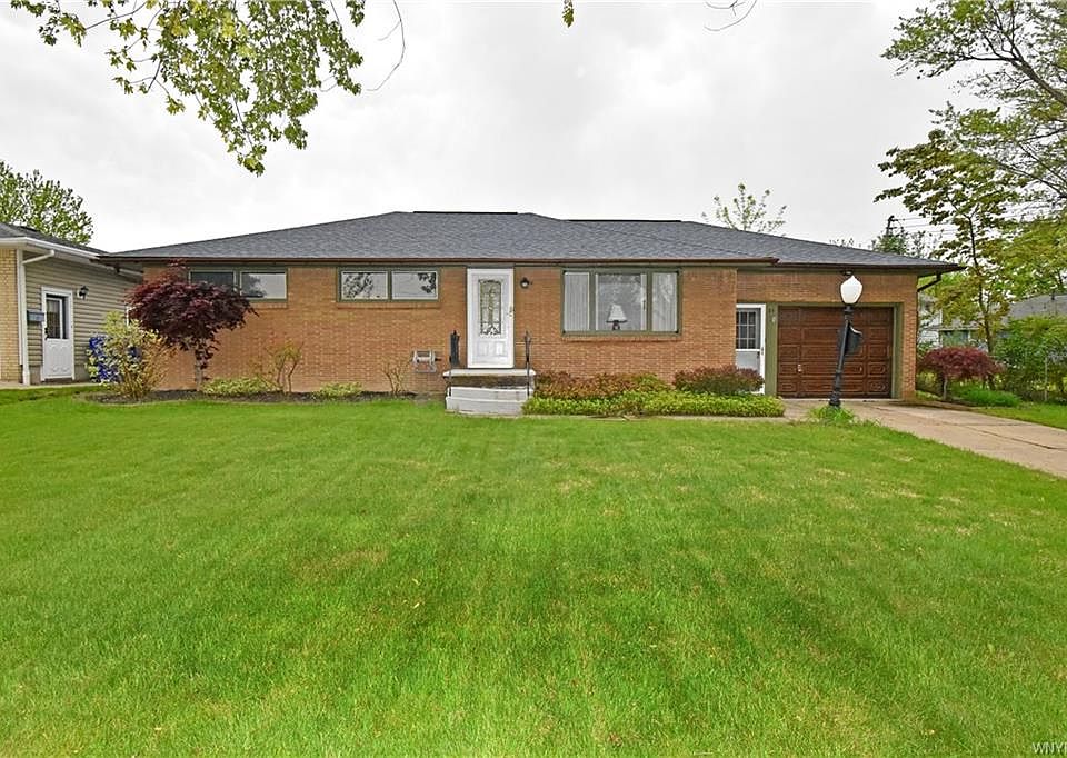 1st image of 25 Marlin Dr