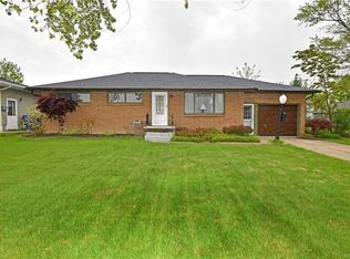 25 Marlin Dr, Buffalo, NY 14224