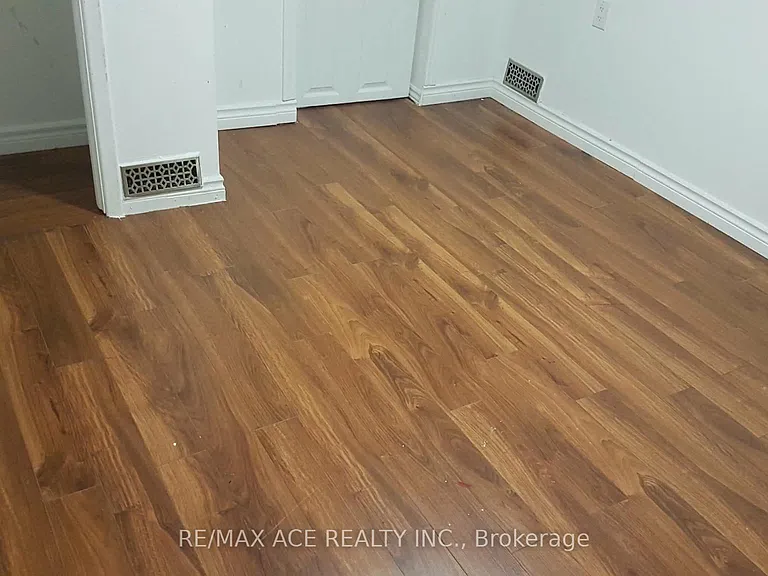26 Granger Ave #BASEMENT — Photo 7