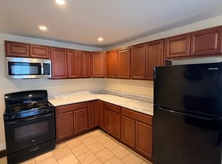 133 Hobart St Floor 2, New Haven, CT 06511