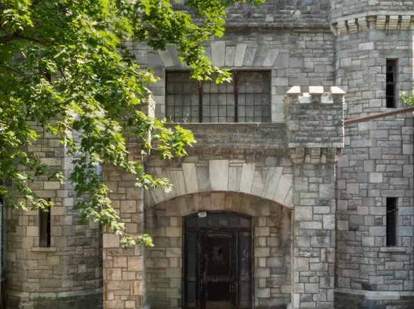 120 Cabrini Boulevard 48 image 21 of 21