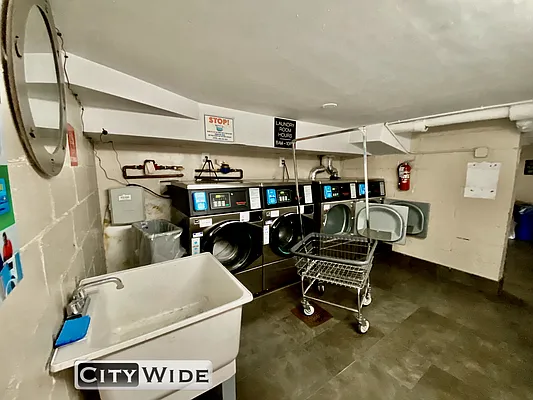 Rented by City Wide Apartments | media 31