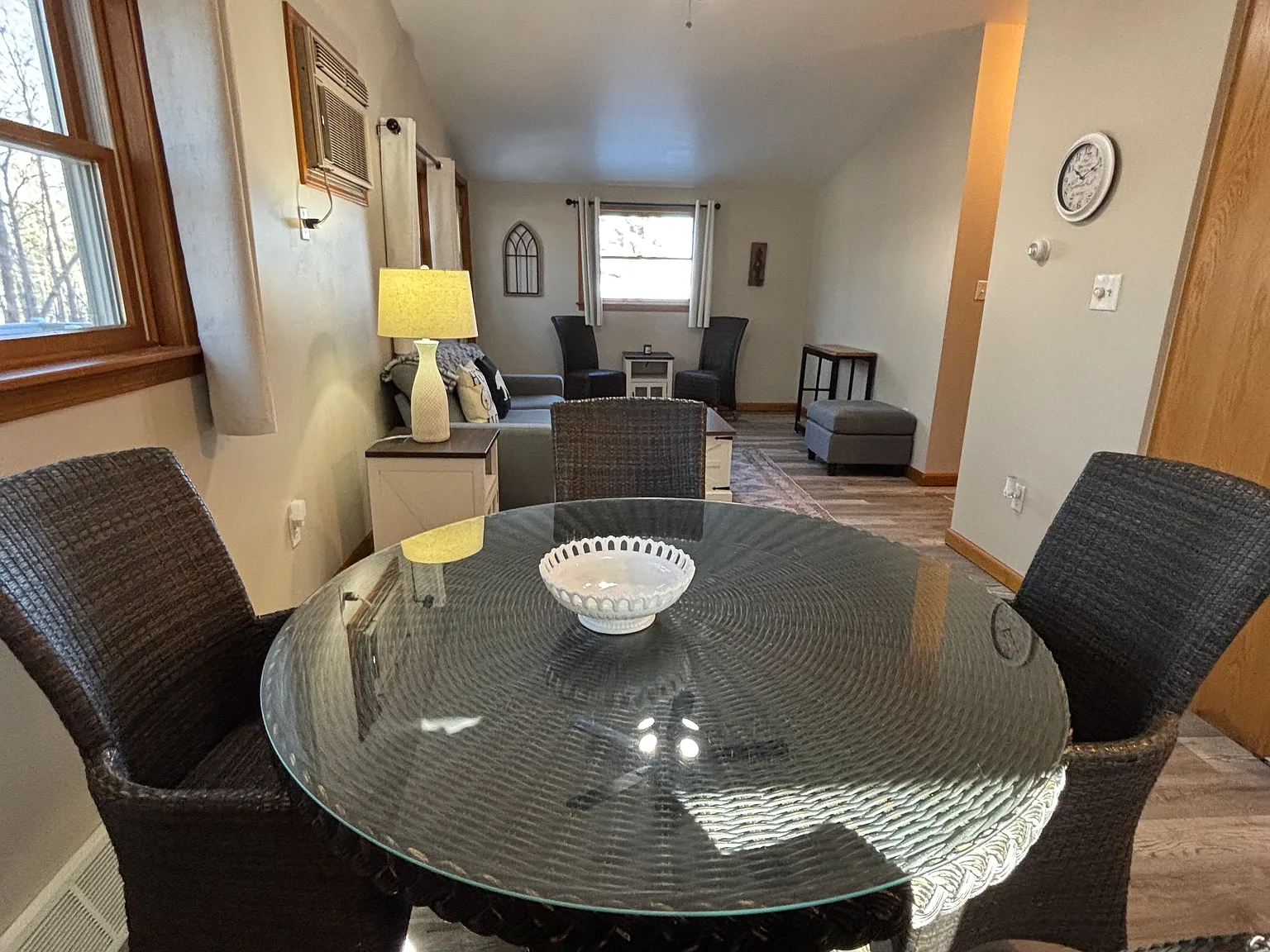 2 bed, 900 sqft, $2,350 — Photo 4