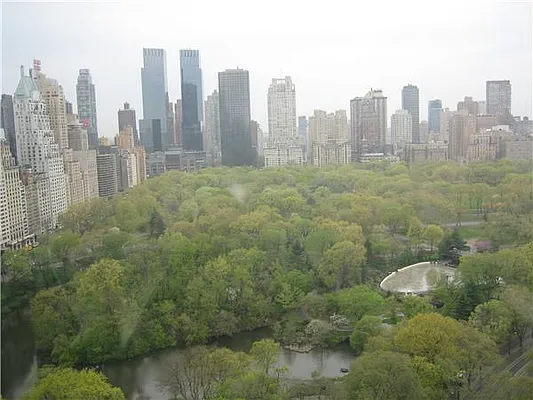 Rented by R New York | media 36