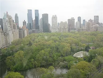 Rented by R New York