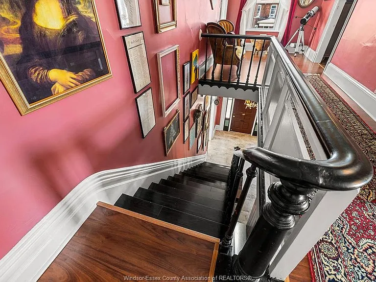 274 Crawford Ave — Photo 22